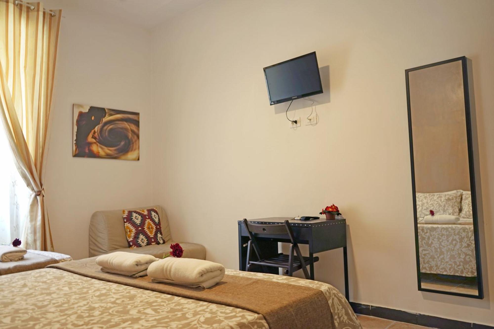 Hosting Flats Guest House Rome Extérieur photo