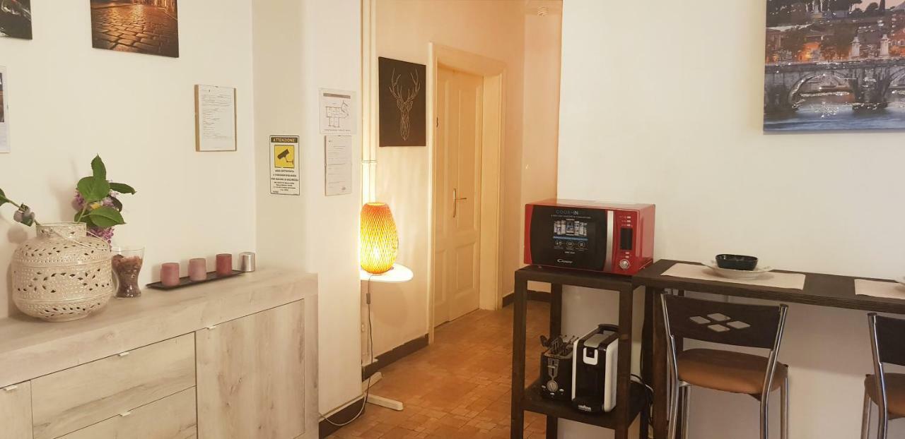 Hosting Flats Guest House Rome Extérieur photo