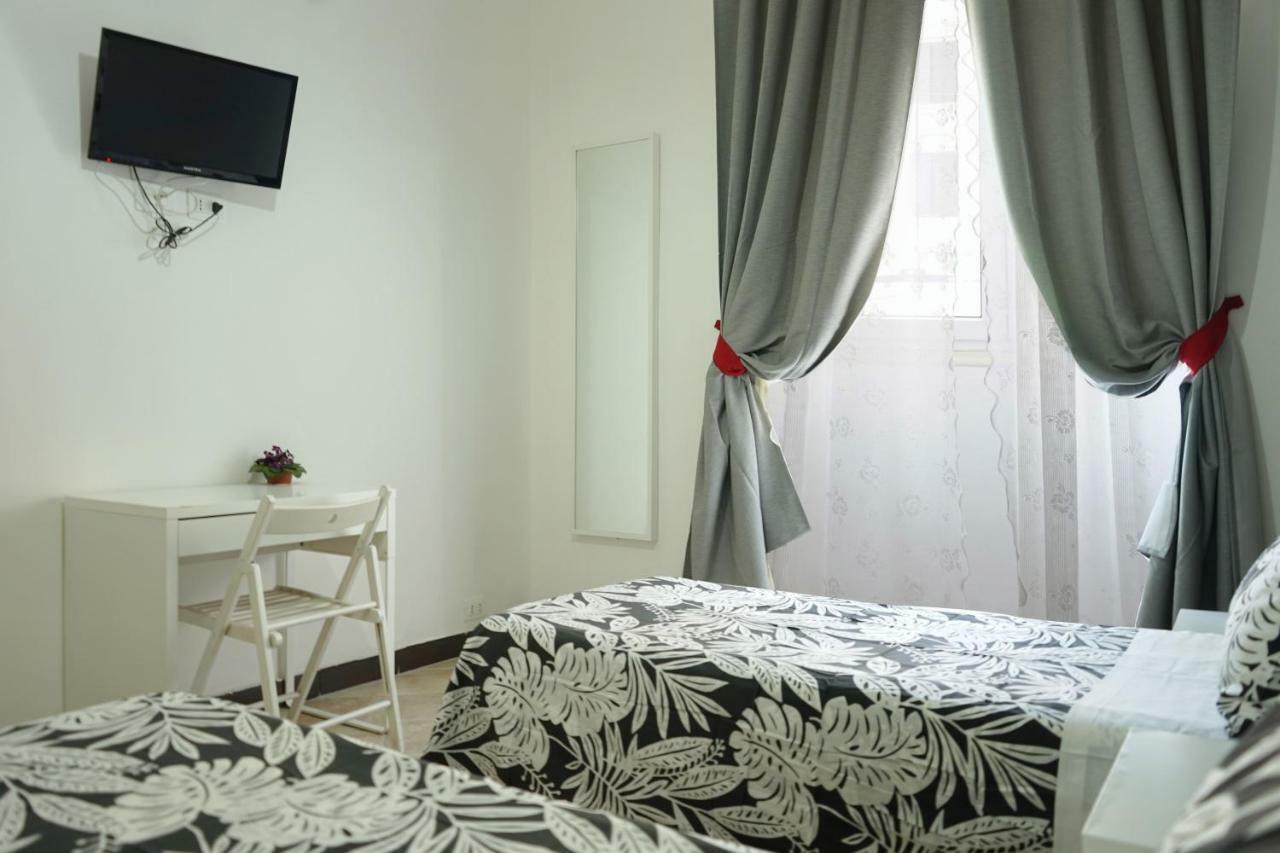 Hosting Flats Guest House Rome Extérieur photo